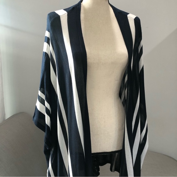 JEAN PASCALE Striped waterfall Navy Cardigan Poncho open Front Sweater (R) - Picture 1 of 8